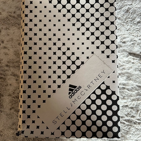 ADIDAS by STELLA MCCARTNEY PulseBOOST HD Sneakers size 9.5 New with tags and bo - Picture 13 of 14